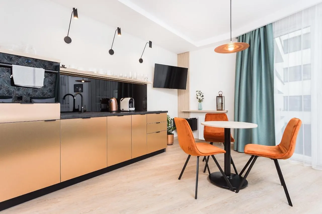 Inpoint Apartments G11 Near Old Town & Kazimierz District & Parking Option Cracovia 0*,  Polonia