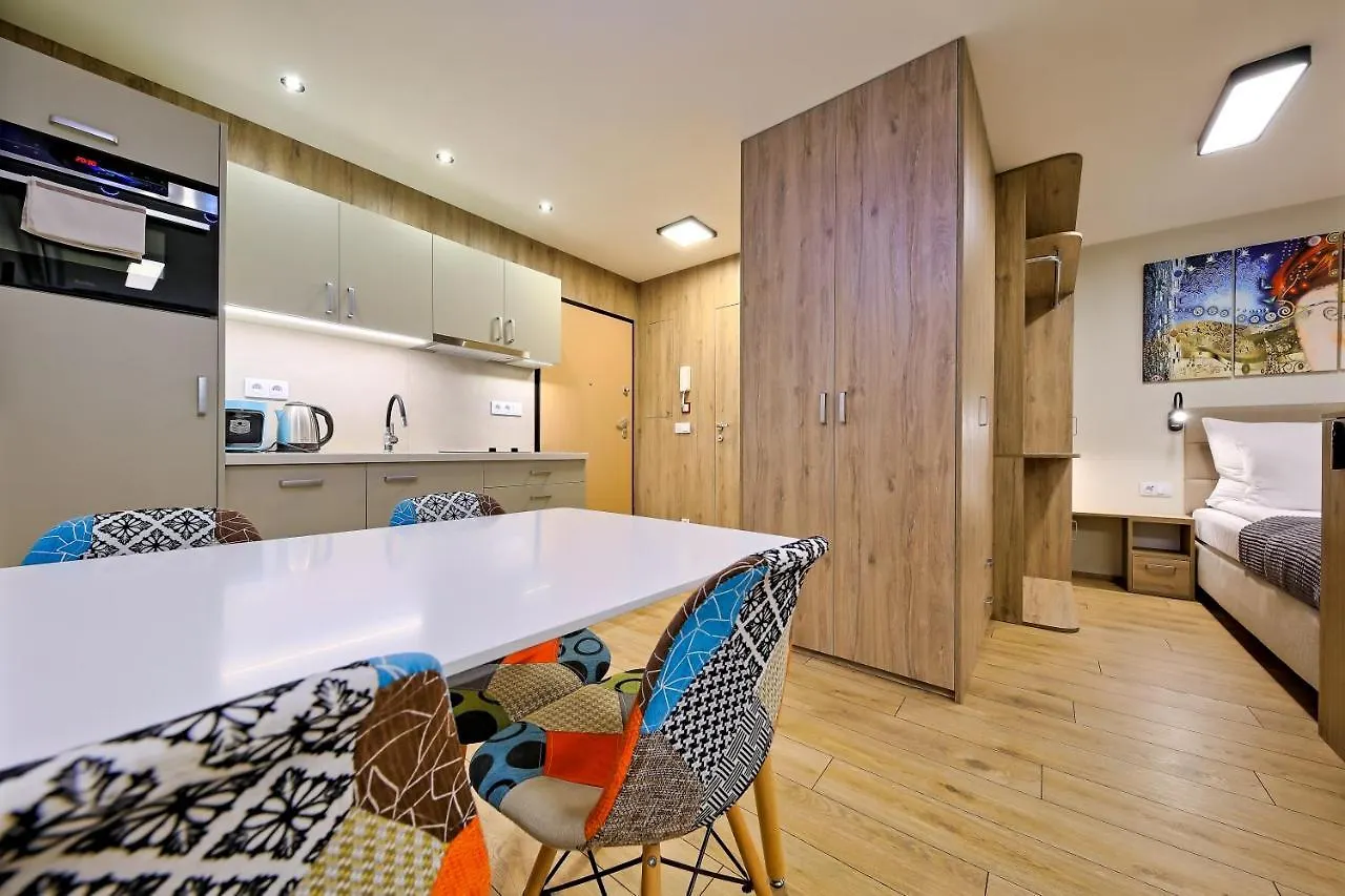 Inpoint Apartments G11 Near Old Town & Kazimierz District & Parking Option Cracovia