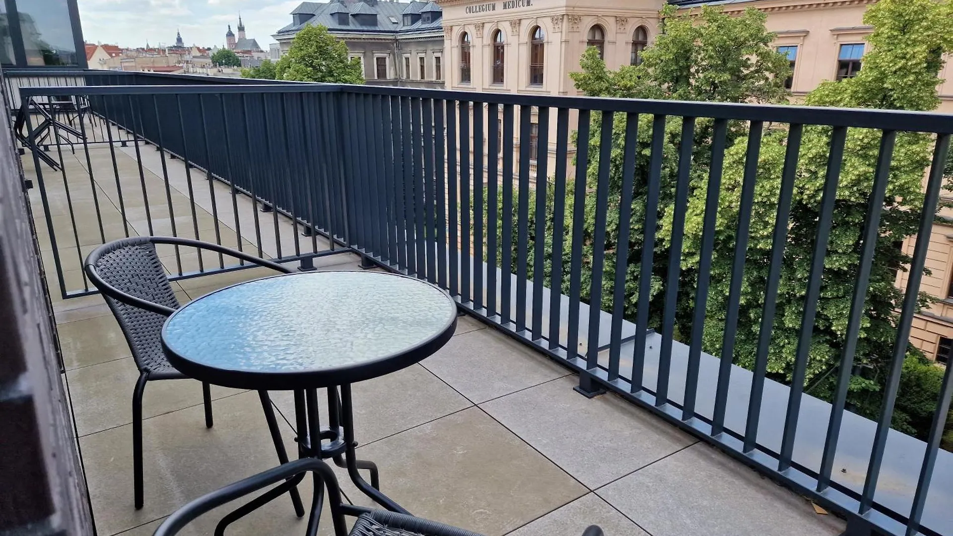 Inpoint Apartments G11 Near Old Town & Kazimierz District & Parking Option Cracovia