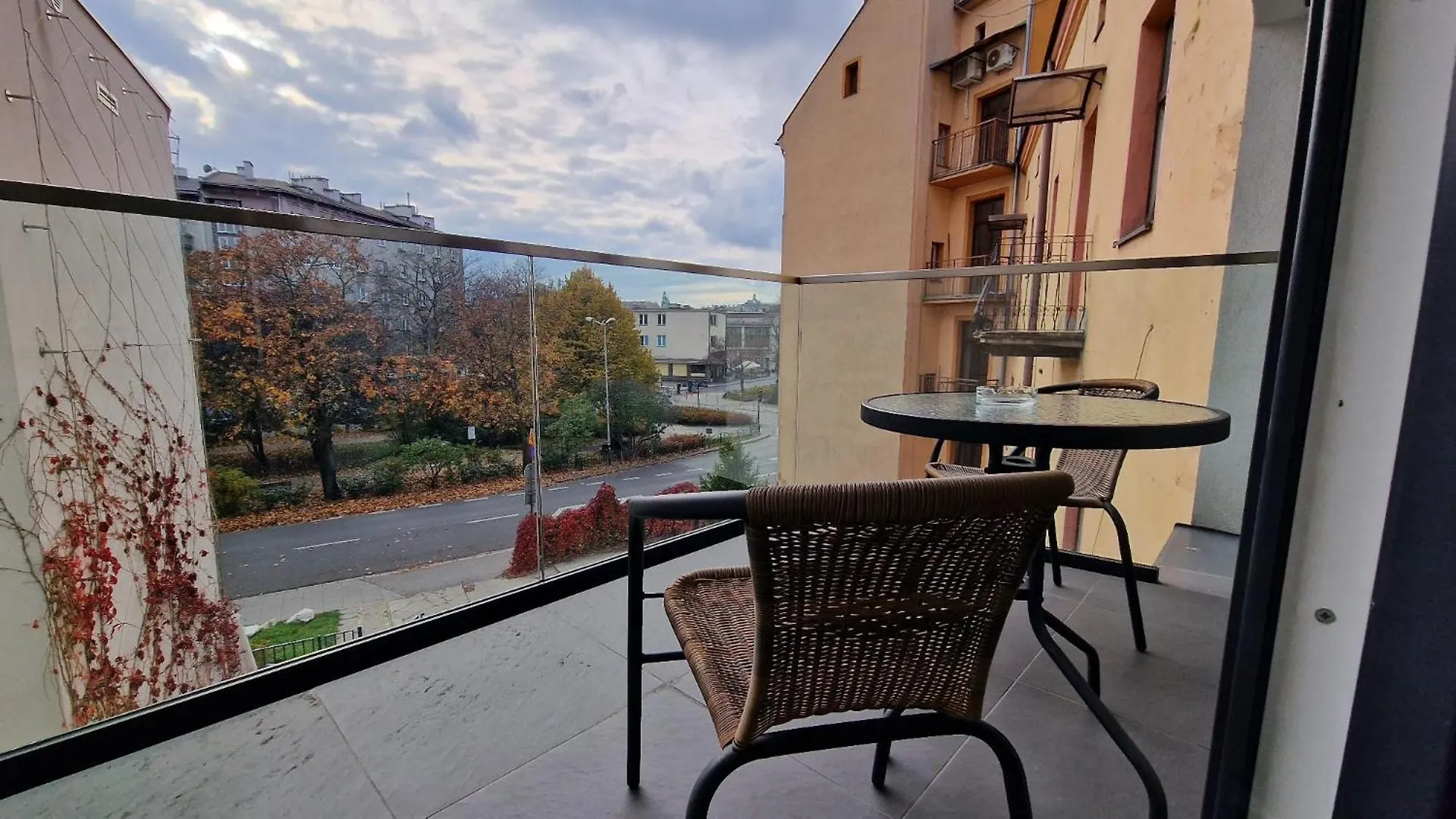 Inpoint Apartments G11 Near Old Town & Kazimierz District & Parking Option Cracovia