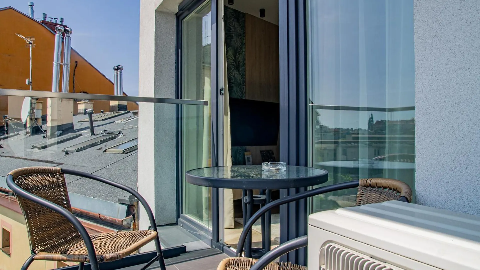 Inpoint Apartments G11 Near Old Town & Kazimierz District & Parking Option Cracovia