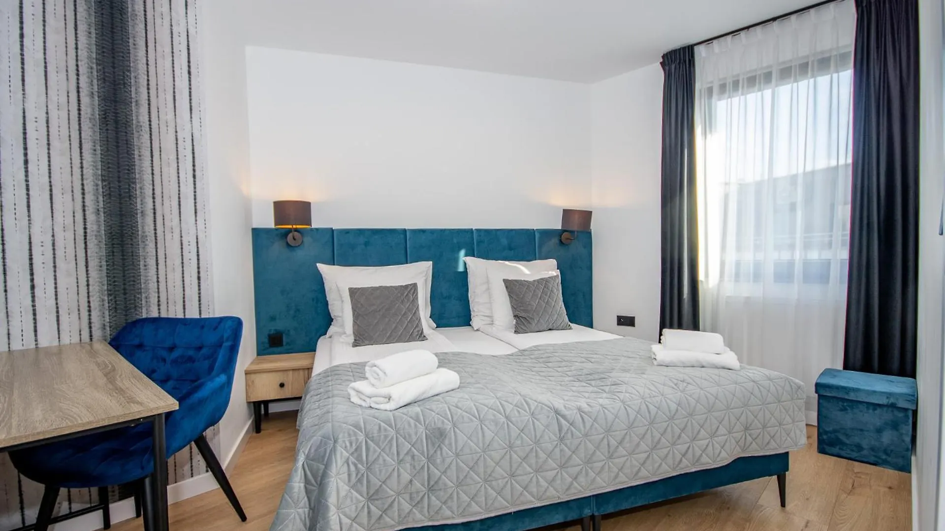 Inpoint Apartments G11 Near Old Town & Kazimierz District & Parking Option Krakow